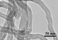 Рис. 9а. Изображение многостенных углеродных нанотрубок после пребывания <nobr>≈ 10 суток</nobr> в серной кислоте, полученное с помощью просвечивающей электронной микроскопии высокого разрешения